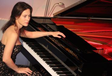 LE PIANO D&Eacute;VOIL&Eacute; BY IRINA LANKOVA & LA CERISAIE